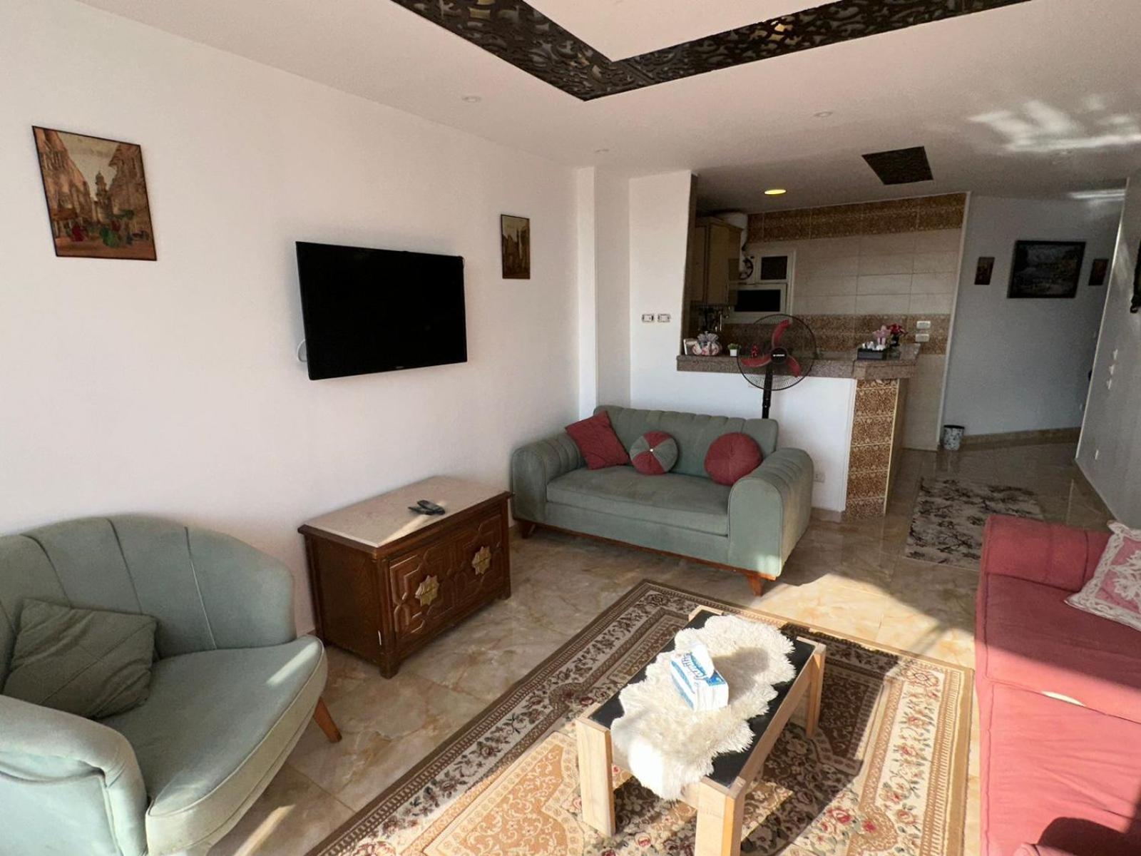 Full Pyramids View Apartment With Balcony For 8 P Kafrat al Jabal Luaran gambar