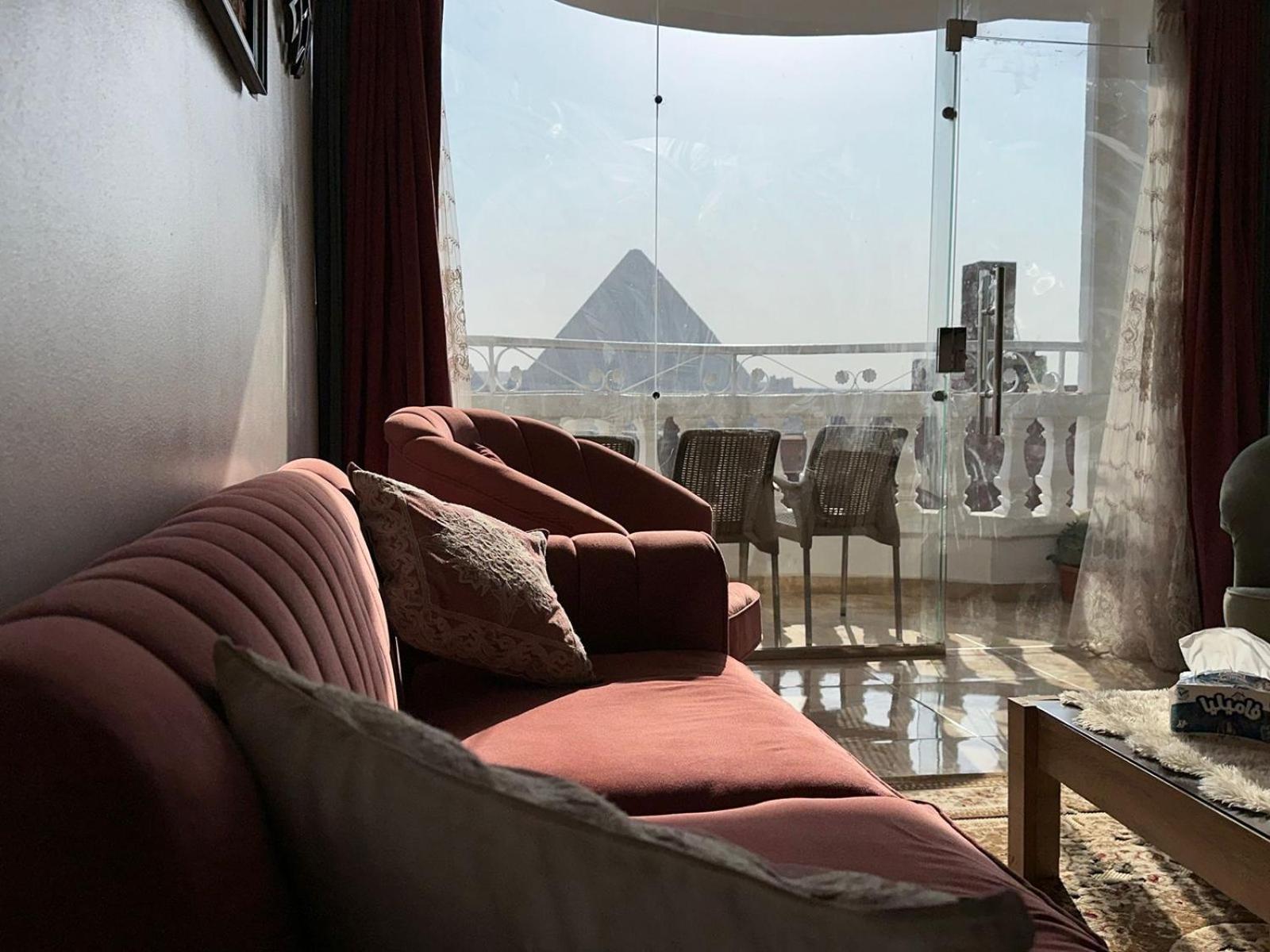 Full Pyramids View Apartment With Balcony For 8 P Kafrat al Jabal Luaran gambar